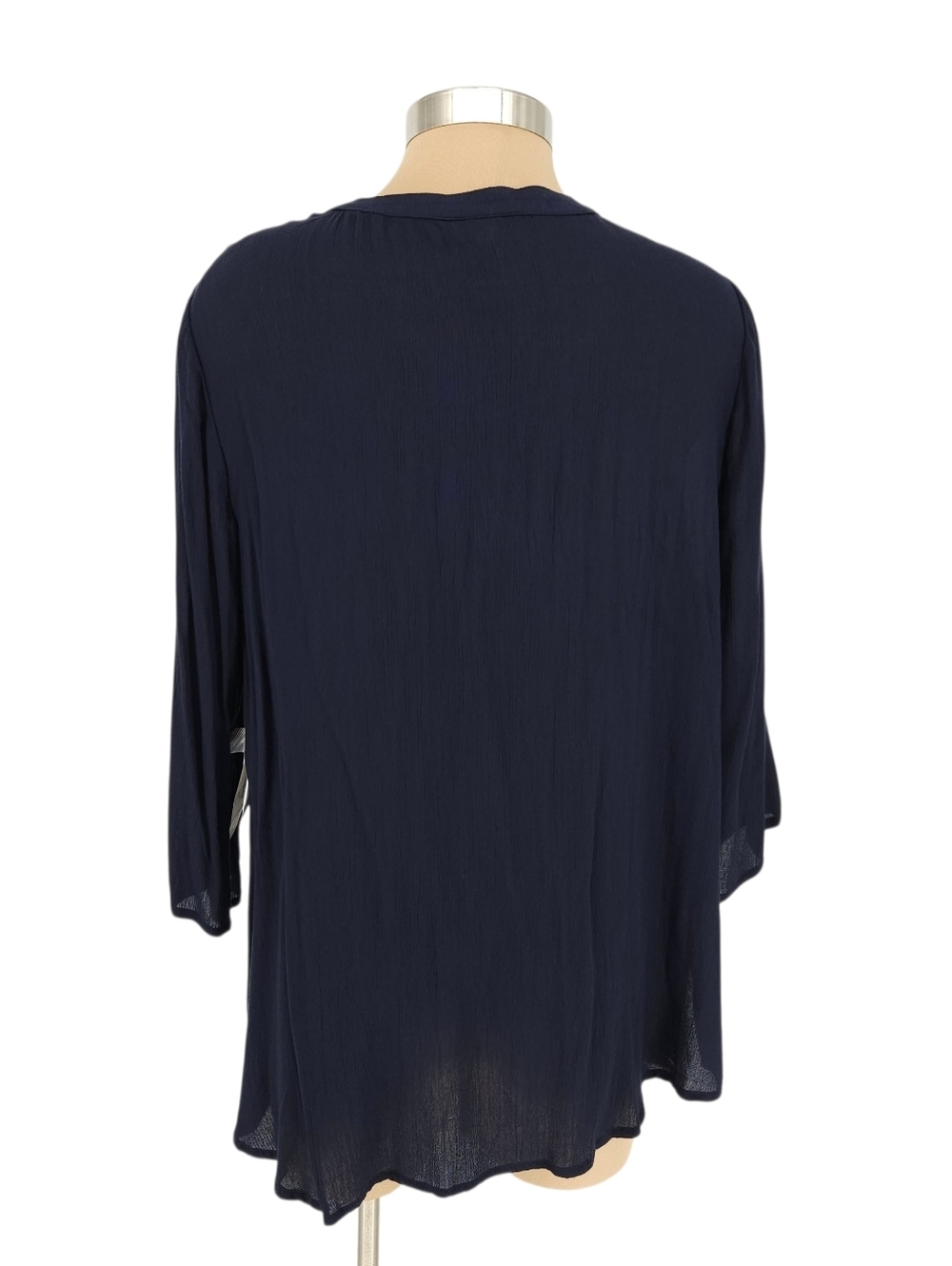 Catherines Shirt Navy Blue Embroidered Beaded 3/4 Sleeve Tassel VNeck Top 0X - Picture 4 of 6
